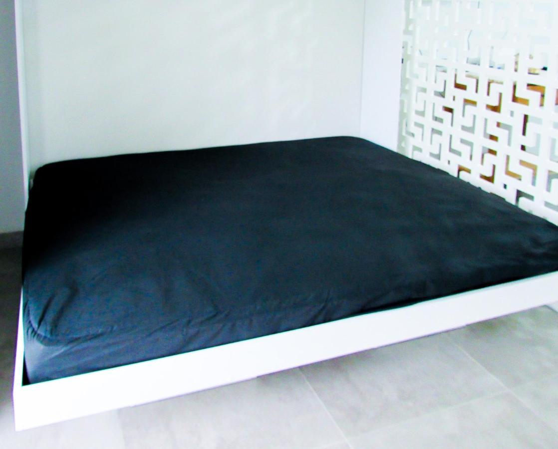 Loft A 220m Da Toninhas Em Sp Ubatuba